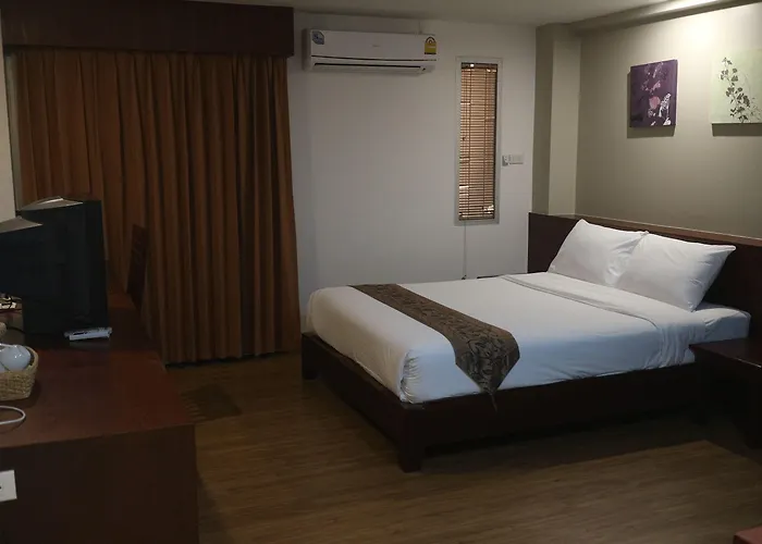 Hotel Floral Shire Suvarnabhumi Airport