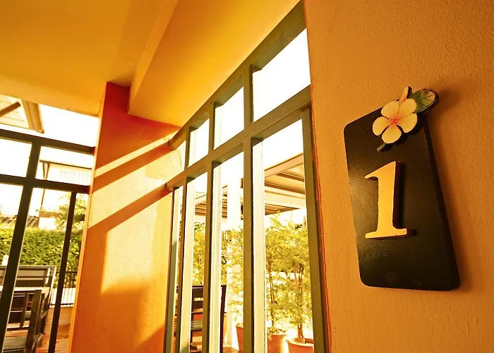 Floral Shire Suvarnabhumi Airport Hotel 3*