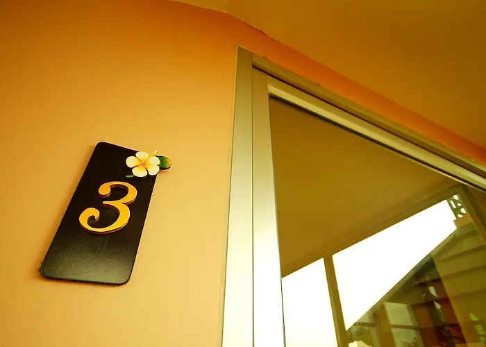 Floral Shire Suvarnabhumi Airport 3*